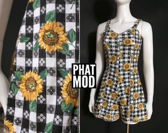 Adorable Vintage 90s Sunflower Tablecloth Picnic Vibes Romper
