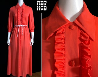 Fun Vintage 60s 70s Orangy-Red Collared Long Sleeve Long Nightgown Robe