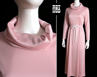 Chic Vintage 70s Dusty Light Pink Maxi Dress with Long Sleeves & Cowl Neck