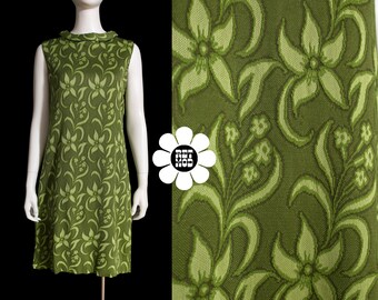 Pretty Vintage 60s 70s Green Floral Textured Patterned Sleeveless Dress