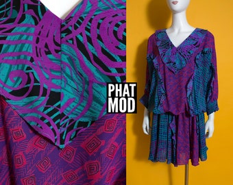 Outrageous Vintage 70s 80s Teal, Purple, Magenta Abstract Patterned Oversized Style Ruffle Dress