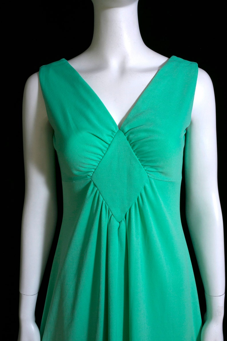 Pretty Vintage 60s 70s Light Minty Shamrock Green Colored Maxi Dress image 5