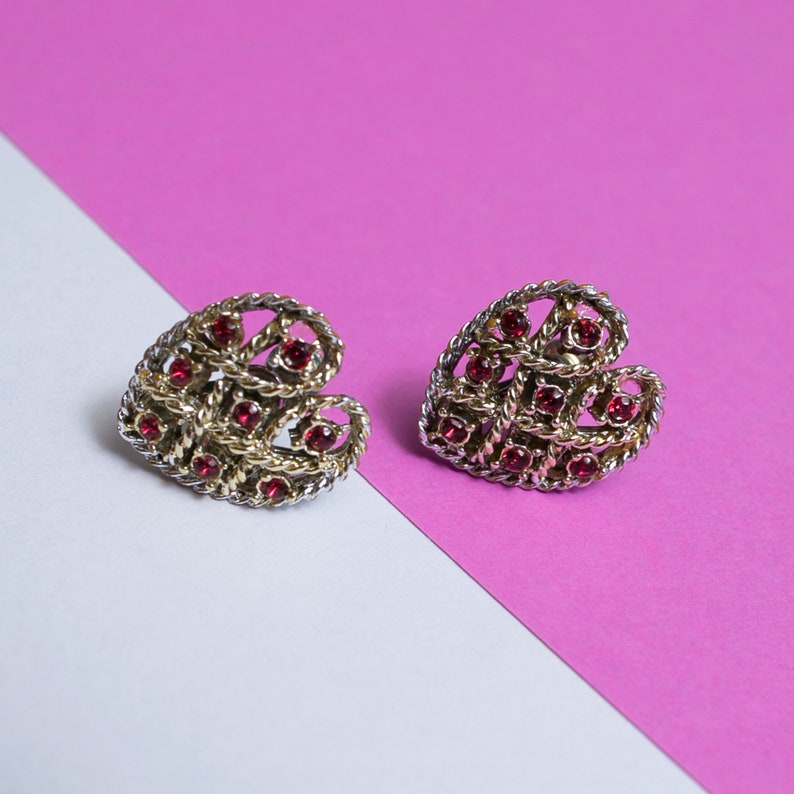 Sweet Vintage Silver Heart Earrings with Red Rhinestones Screwback image 10
