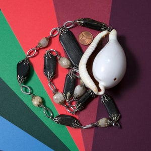 Super Unique Vintage 70s Giant Seashell Pendant Necklace with Petrified Black Style Stones image 9