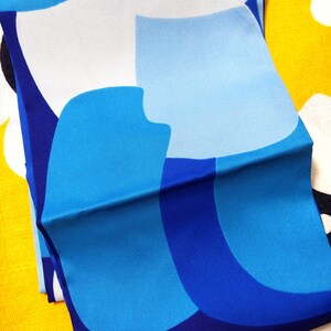 Lovely Vintage 60s 70s Blue Abstract Shapes Long Scarf image 9