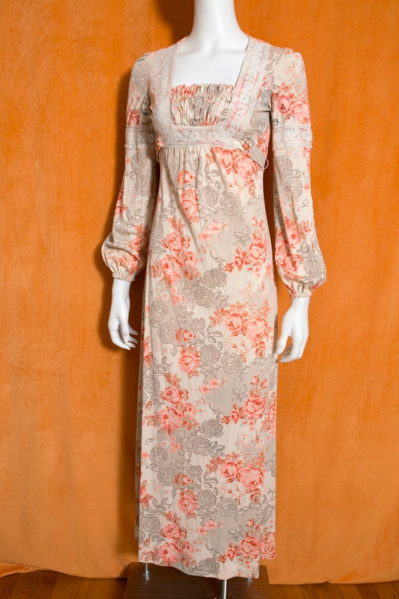 So Pretty Vintage 70s Off-White & Pink Floral Lac… - image 2