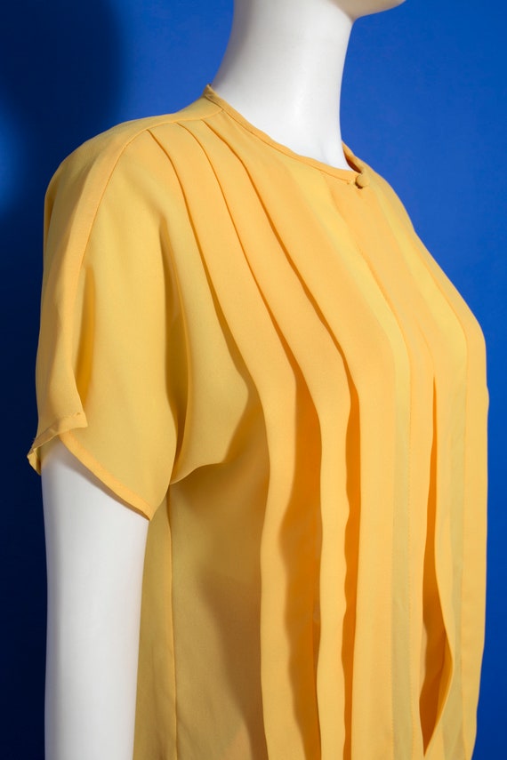 Sculptural Vintage 80s 90s Yellow Short Sleeve Bl… - image 7
