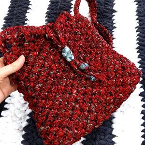 Unique Vintage 70s Red Black Macrame Boho Handbag image 9