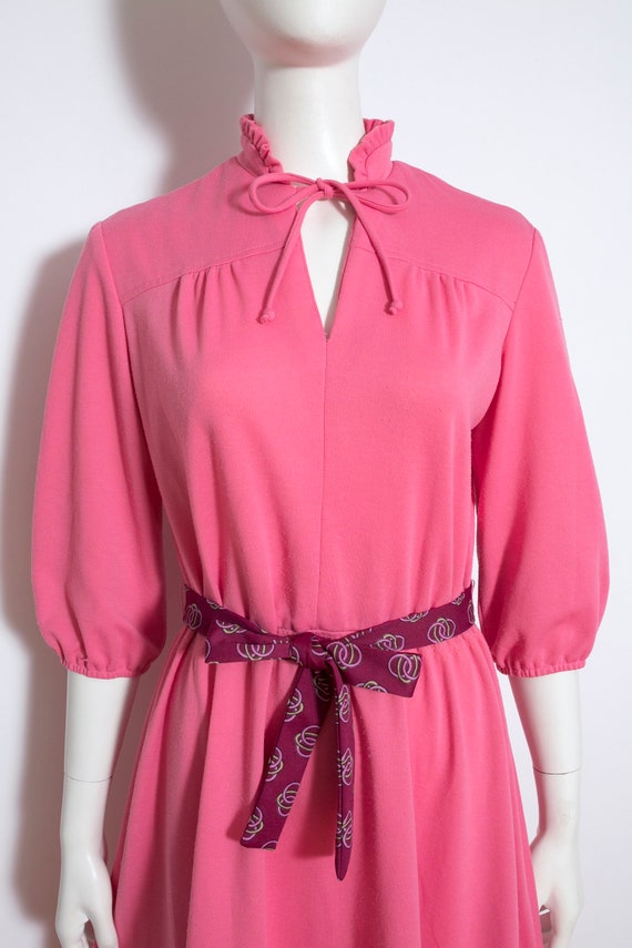 Sweet Vintage 70s 80s Pink Day Dress with Keyhole - image 3