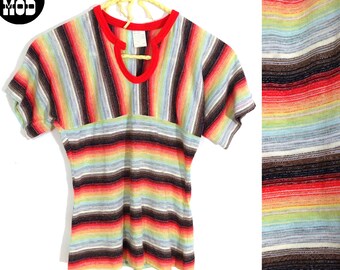 Cool Vintage 70s Red Rainbow Stripe Boho T-Shirt Top