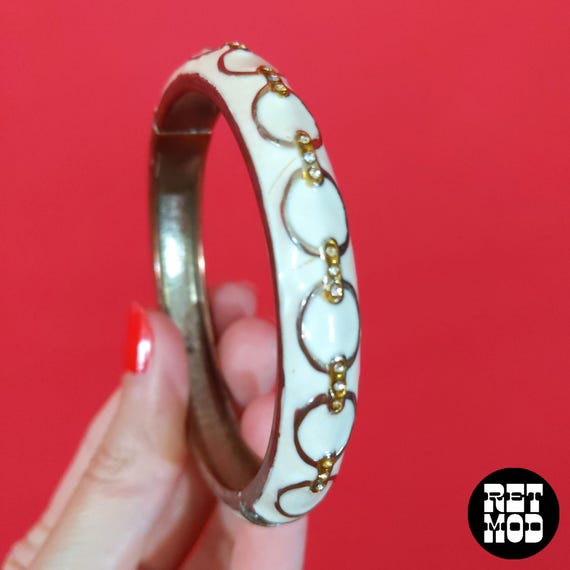 Chic White Metal Chain Link Patterned Clamper Met… - image 5