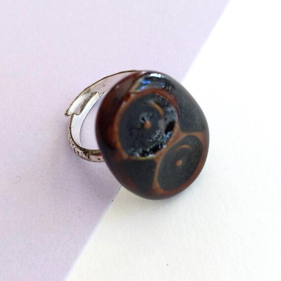 Unique 70s Brown Two Dots Ceramic Adjustable Ring - image 7