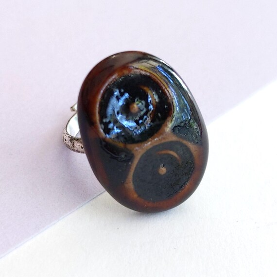 Unique 70s Brown Two Dots Ceramic Adjustable Ring - image 8