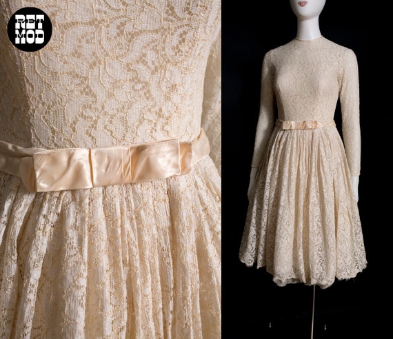 Pretty Vintage 50s 60s Off-White Lace Fit & Flare… - image 1