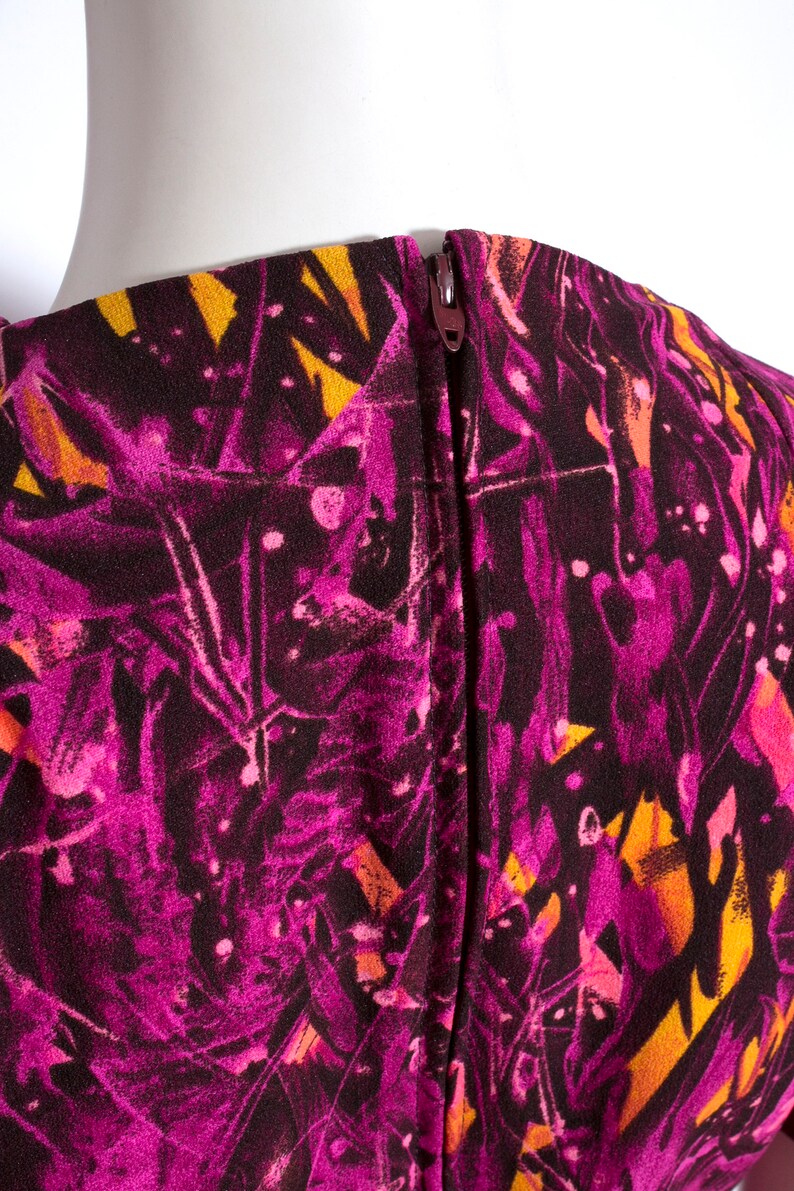 Fantastic Psychedelic Vintage 60s 70s Magenta Purple Pink Abstract Patterned Dress with Flutter Sleeves image 10