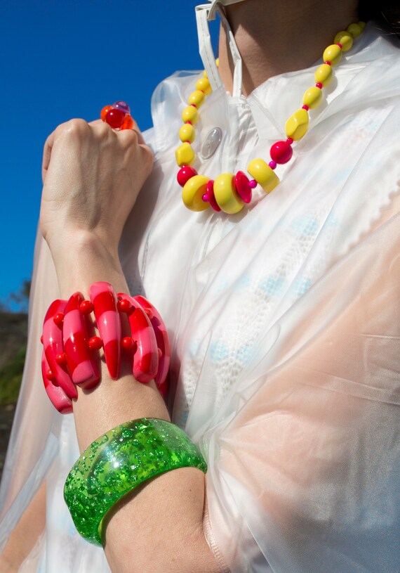 Bright Chunky Vintage Yellow Pink Beaded Statemen… - image 4