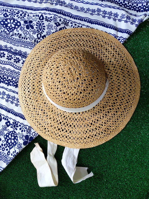 Vintage Raffia Straw Summer Hat with Neck Tie - W… - image 5