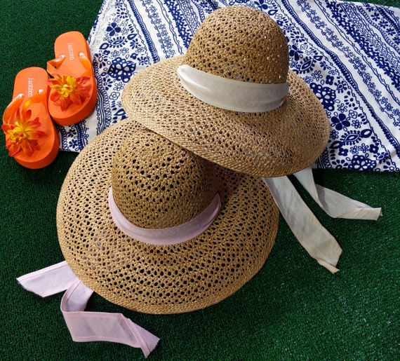 Vintage Raffia Straw Summer Hat with Neck Tie - W… - image 9
