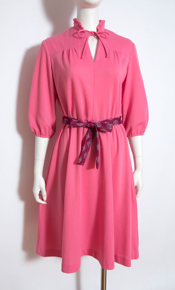 Sweet Vintage 70s 80s Pink Day Dress with Keyhole - image 5