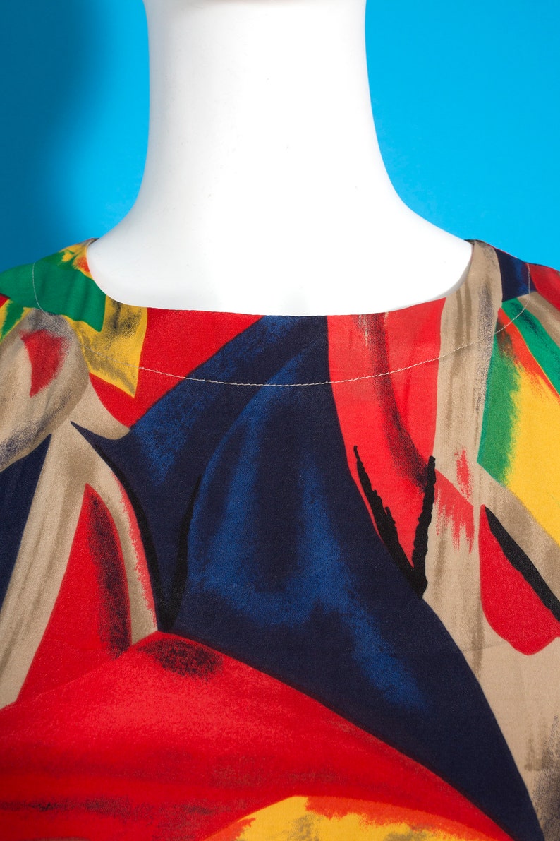 Cool Unique Vintage 80s 90s Red Beige Blue Abstract Pattern Short Sleeve Blouse image 4