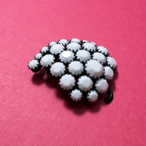 Unique Vintage 60s White Rhinestone & Black Grapes Sculptural Statement Brooch image 7