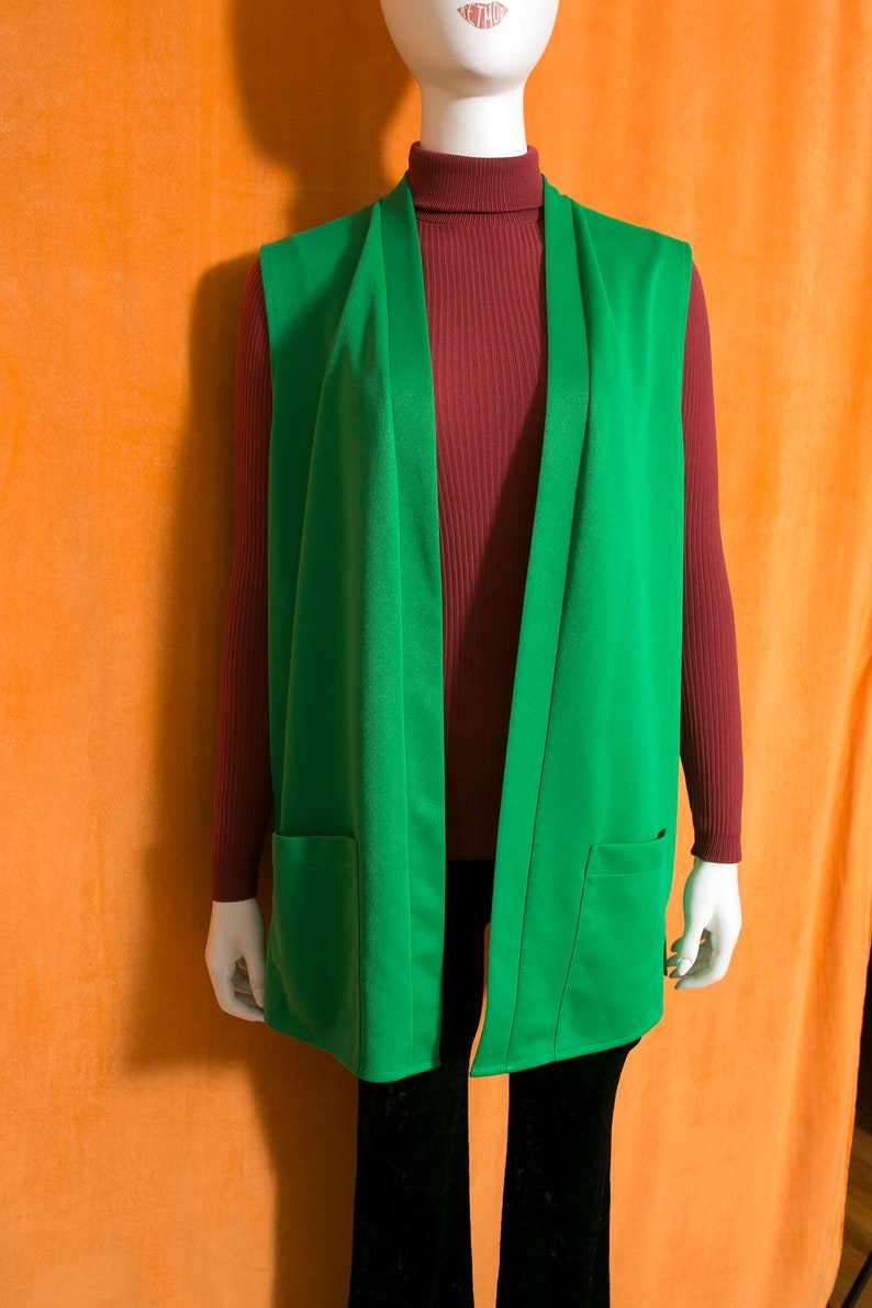 Gilet lungo in poliestere verde Kelly vintage anni '70 taglie forti con tasche immagine 3