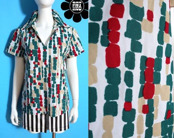 Cool Patterned Vintage 60s 70s Green, Marroon, Beige and White Abstract Dots Short Sleeve Collared Shirt