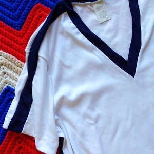 DEADSTOCK Vintage 70s 80s White with Navy Trim Two-Piece V-Neck Leotard & Shorts SET image 4