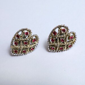 Sweet Vintage Silver Heart Earrings with Red Rhinestones Screwback image 8