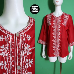 Chic Vintage 60s 70s Maroon & White Intricate Embroidered Blouse