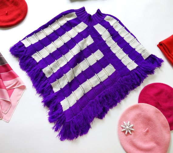 GORGEOUS Vintage 60s 70s Purple & White Stripe Kn… - image 9