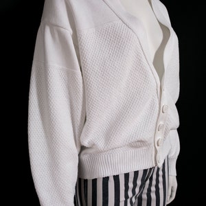 Cool Vintage 80s 90s White Oversized Vibes Cardigan Sweater image 6