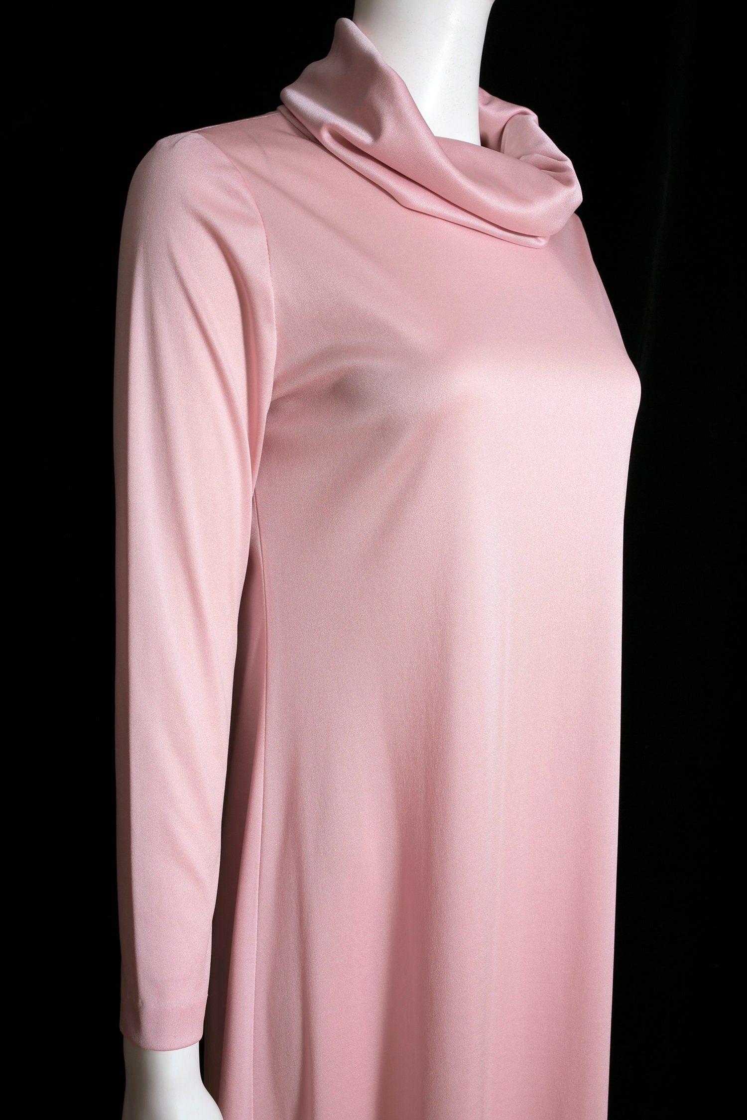 Chic Vintage 70s Dusty Light Pink Maxi Dress With Long Sleeves & Cowl Neck  - Etsy Canada