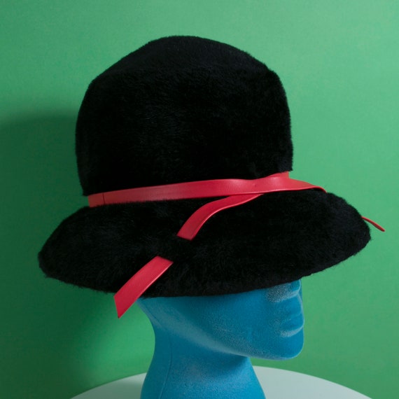 Mod Vintage 60s 70s Black Fur Bucket Hat with Red… - image 8