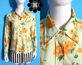 Lovely Vintage 60s 70s Buttery Yellow Floral Long Sleeve Button Up Blouse