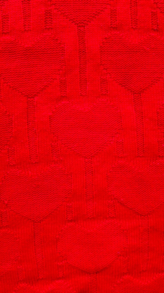 Plus Size Bright Red Heart Patterned Pullover Vin… - image 3