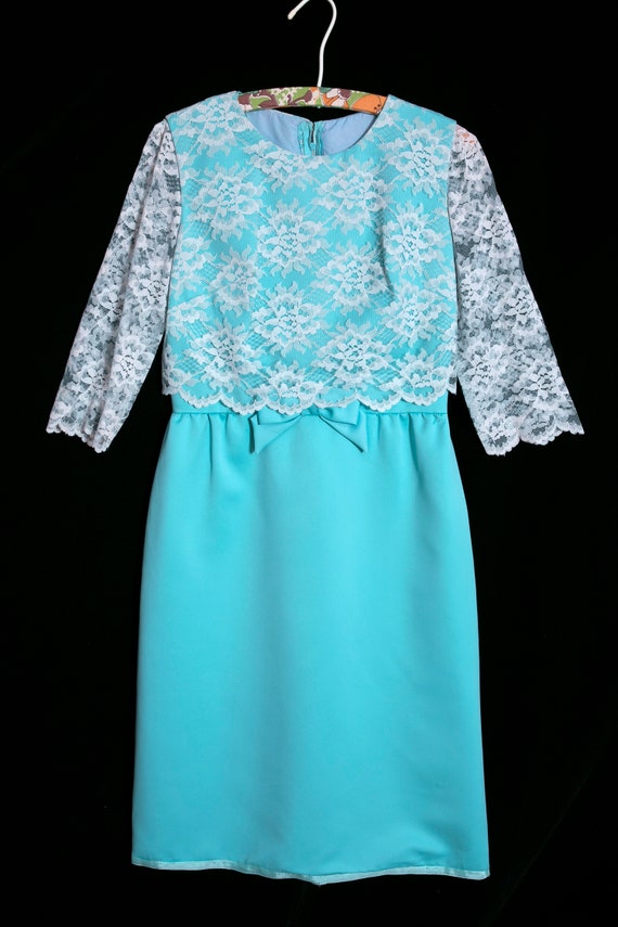 Lovely Vintage 60s 70s Blue Lace Bow Party Dress - image 2