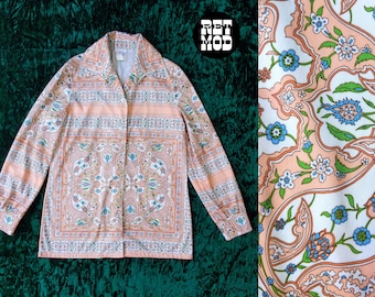 Lovely Art Nouveau Style Novelty Print in Peach, Vintage 70s Button Down Collared Shirt