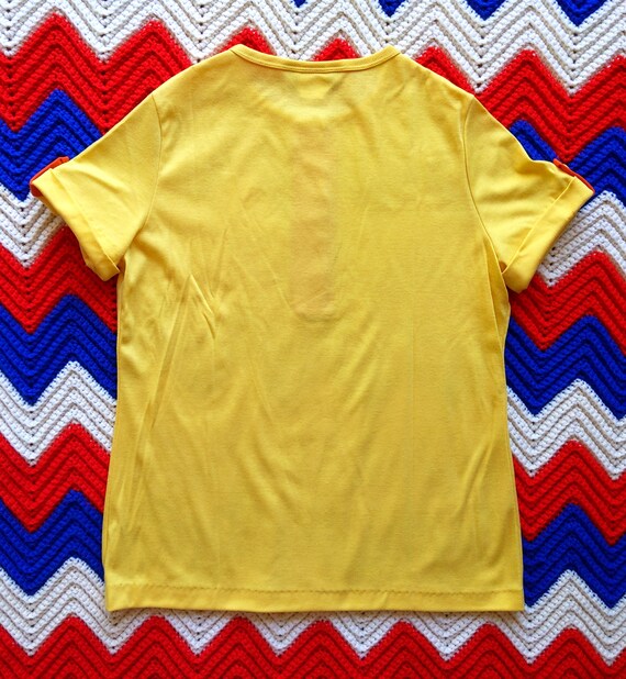 DEADSTOCK Vintage 70s 80s Yellow T-Shirt with Ora… - image 9