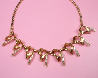 Lovely Vintage 60s 70s Gold Rhinestone Heart Choker Style Necklace