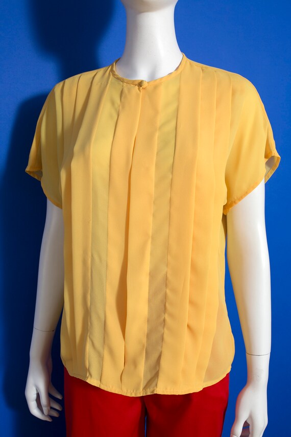 Sculptural Vintage 80s 90s Yellow Short Sleeve Bl… - image 6