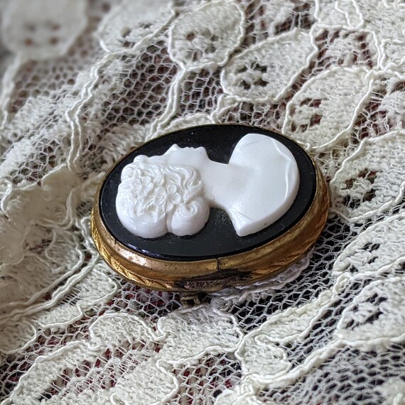 Small Vintage Black & White Lady Profile Cameo Glass Brooch With