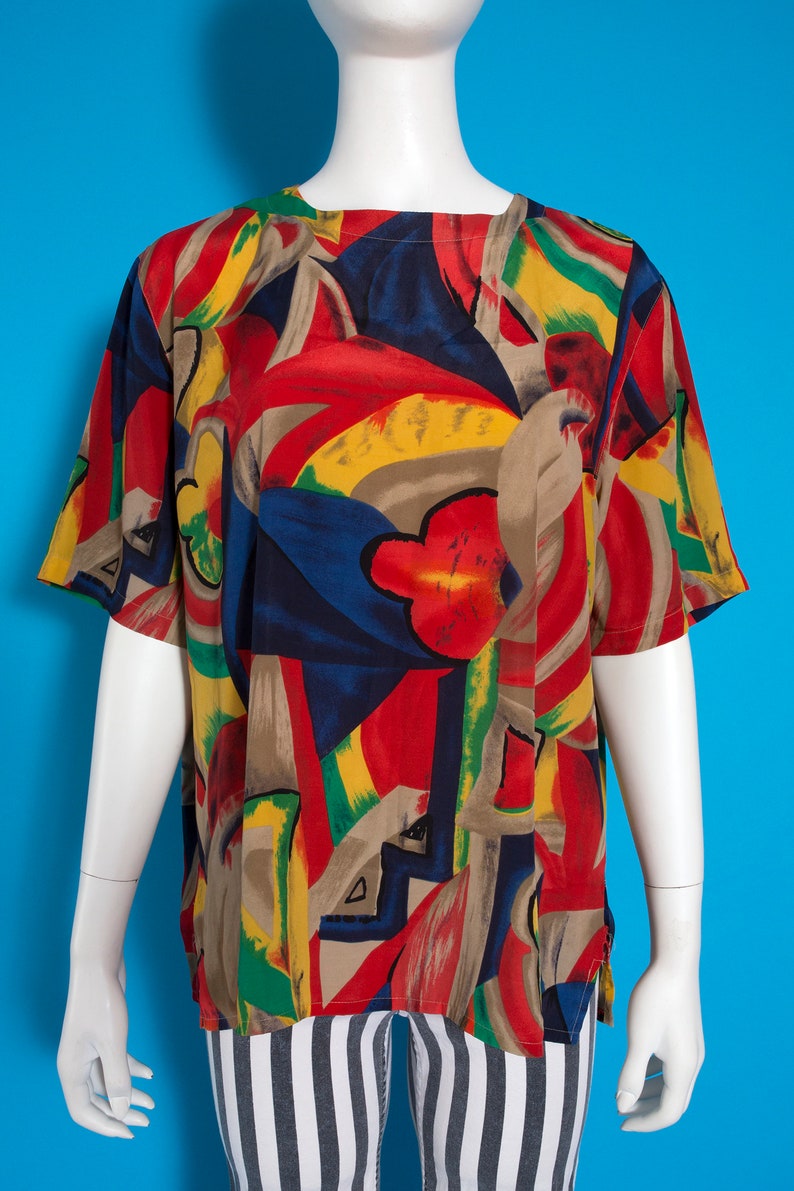 Cool Unique Vintage 80s 90s Red Beige Blue Abstract Pattern Short Sleeve Blouse image 2