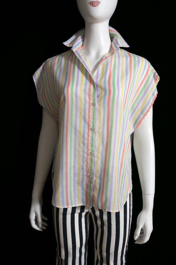 Cool Vintage 80s Pastel Rainbow Stripe Button Dow… - image 9