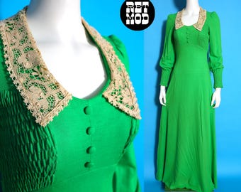 Gorgeous Vintage 70s Green Dolly Maxi Dress with Lace Collar