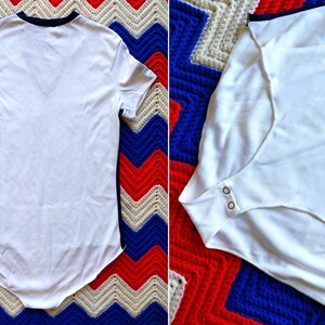 DEADSTOCK Vintage 70s 80s White with Navy Trim Two-Piece V-Neck Leotard & Shorts SET image 5