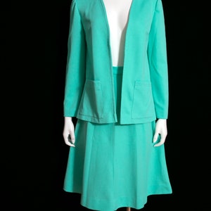 Fab Vintage 60s 70s Light Minty Shamrock Green Two-Piece Skirt Set image 2