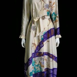 Lovely Tori Richard Vintage 60s 70s Cream-Colored, Purple, Blue Floral Maxi Dress image 5