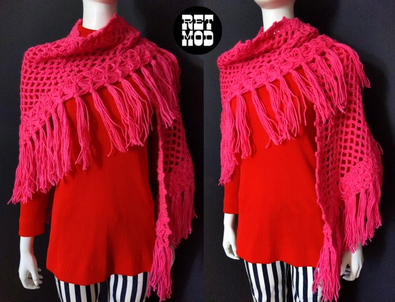 Absolutely Lovely Vintage 60s 70s Pink Shawl with… - image 1