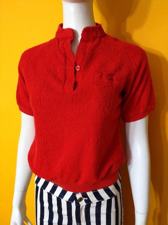 Cool Vintage 70s 80s Bright Red Terrycloth Top - image 4